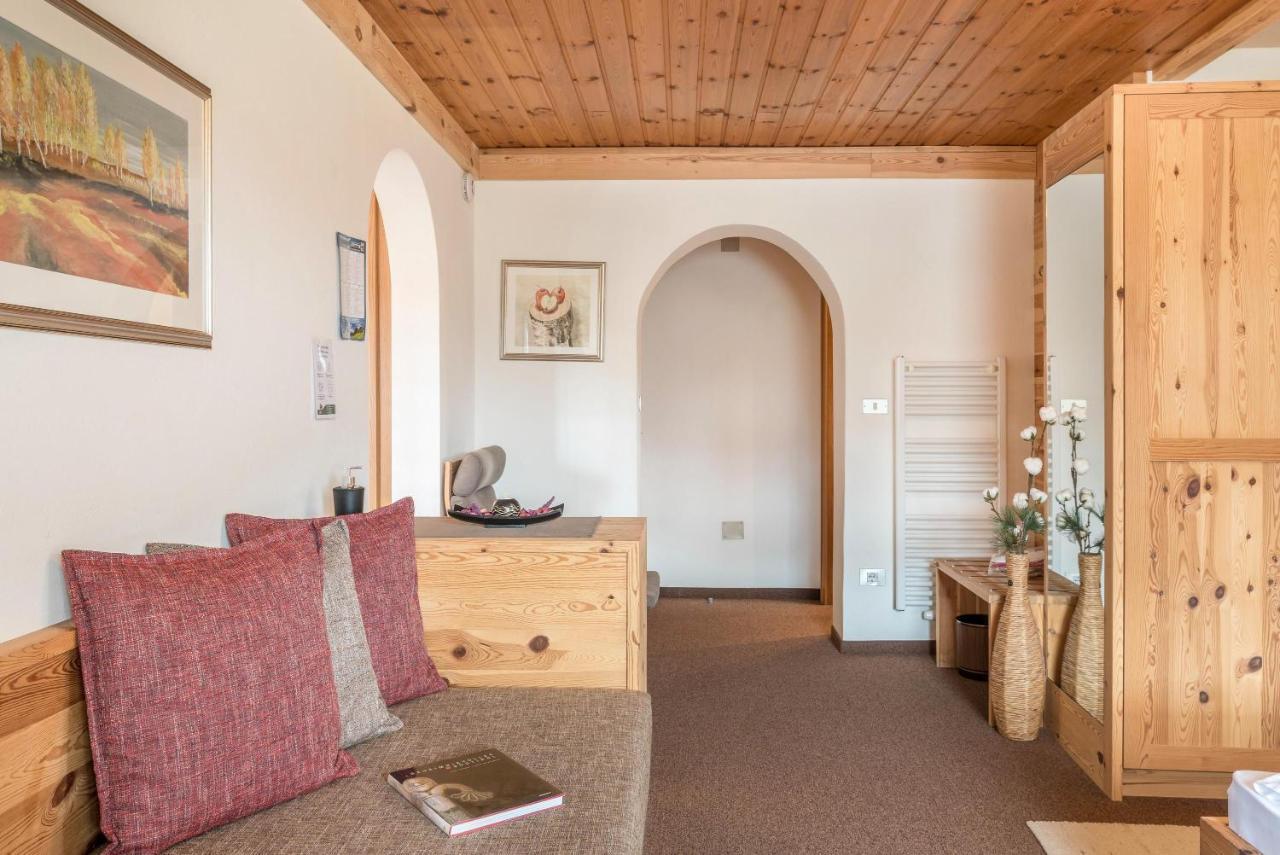 Appartement Haus Sonnegg Sonnenuntergang à Laion Extérieur photo